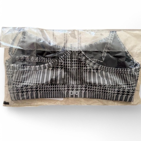 IN ORIGINAL BAG - Alo Jacquard Glenplaid Gratitude Houndstooth Sports Bra - Picture 3 of 5